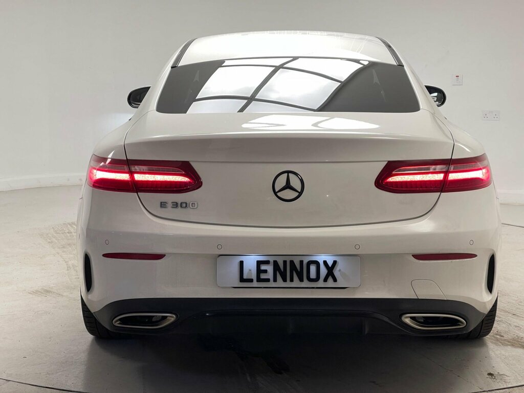 Mercedes-Benz E Class 2.0 E300 Amg Line G-tronic Euro 6 Ss NL68PBF White #4