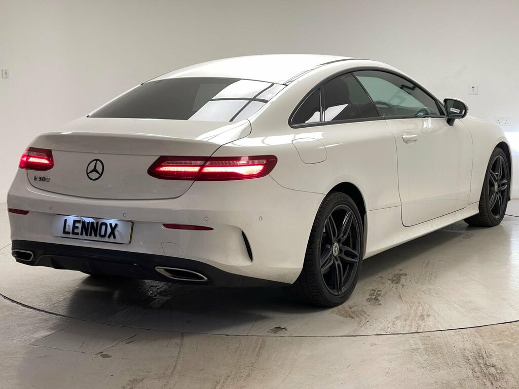 Mercedes-Benz E Class 2.0 E300 Amg Line G-tronic Euro 6 Ss NL68PBF White #5