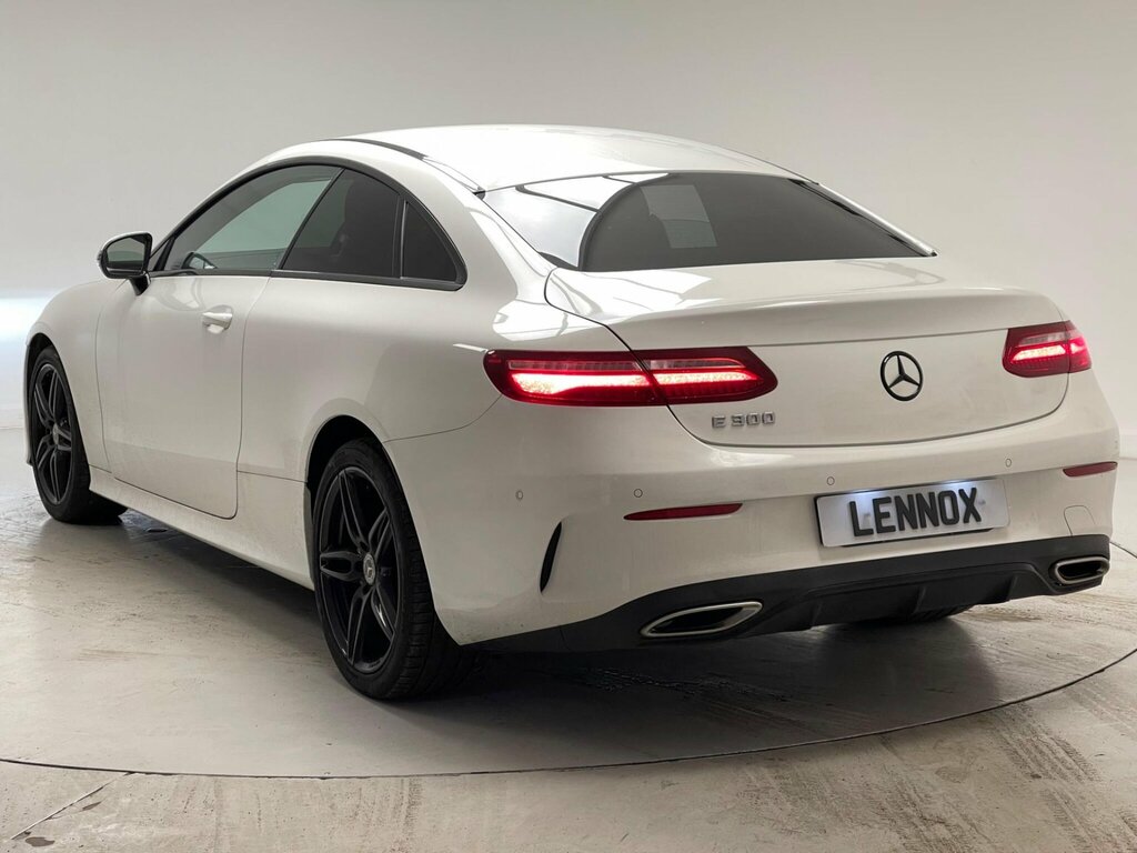Mercedes-Benz E Class 2.0 E300 Amg Line G-tronic Euro 6 Ss NL68PBF White #3