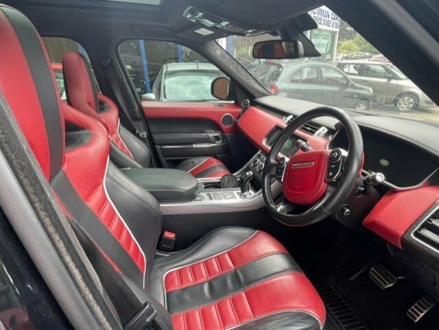 Land Rover Range Rover Sport Svr V8 Dynamic Black #3