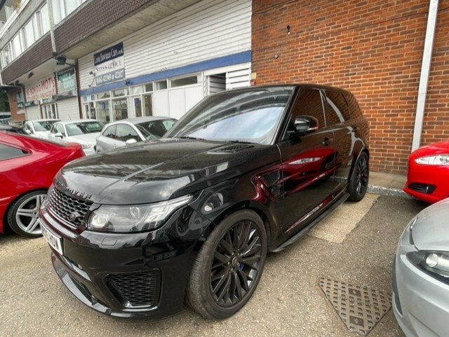 Land Rover Range Rover Sport Svr V8 Dynamic Black #2