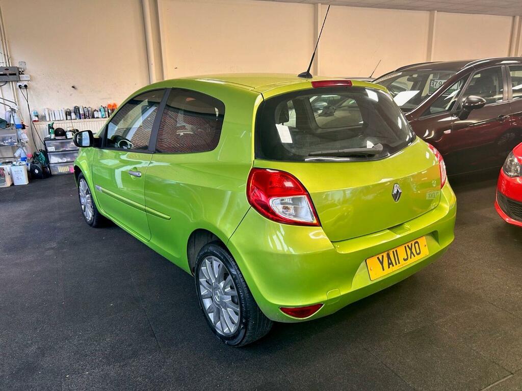 Renault Clio Dynamique Tomtom 16V YA11JXO Green #4