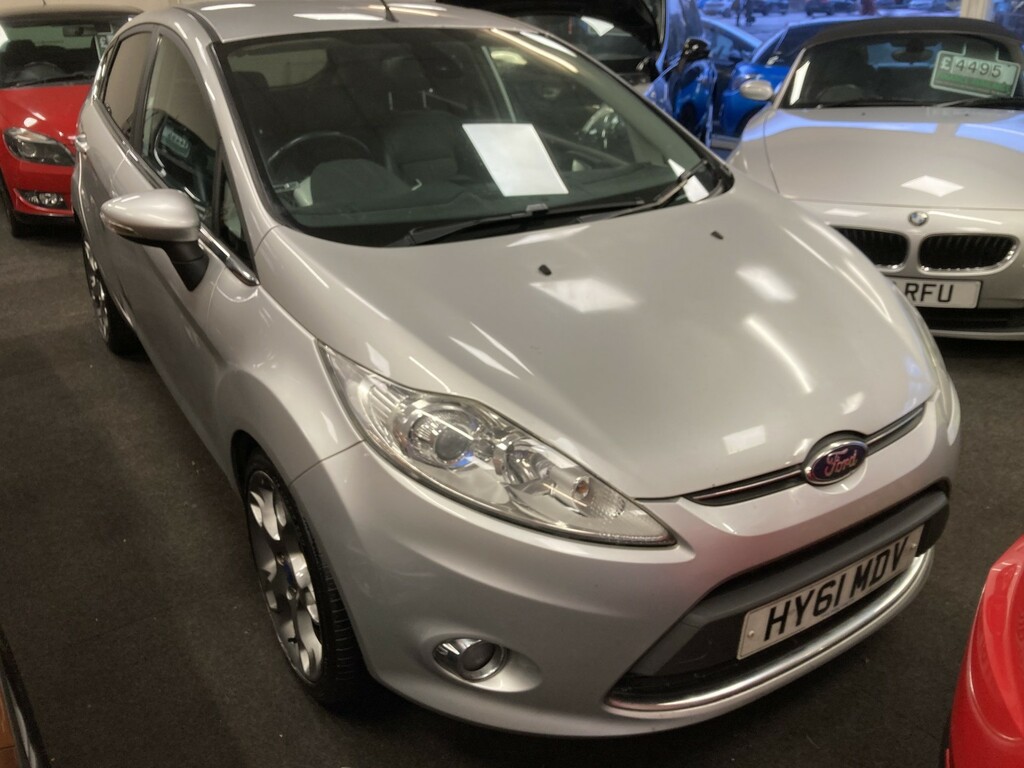 Ford Fiesta 1.6 Titanium Silver
