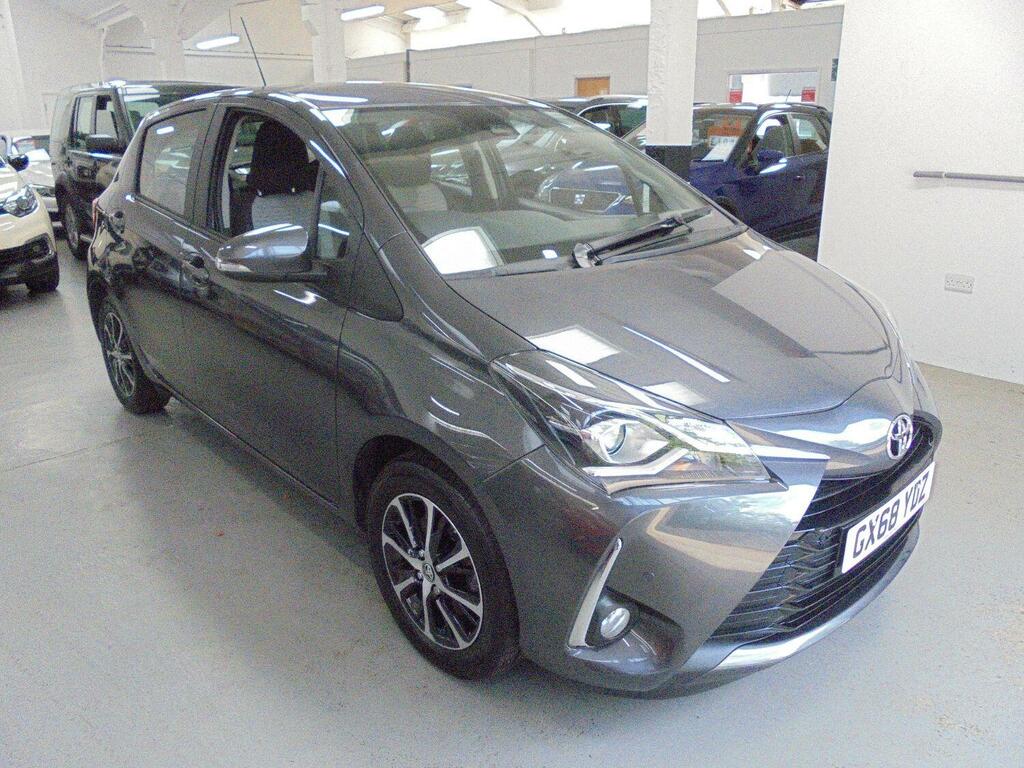 Toyota Yaris 1.5 Vvt-i Icon Tech Dsat Nav Grey #2