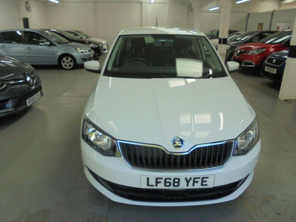 Skoda Fabia 1.0 Tsi Se LF68YFE White #3