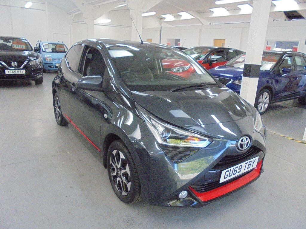 Toyota Aygo 1.0 Vvt-i X-trend Apple Car Play GU69TBY Grey #2