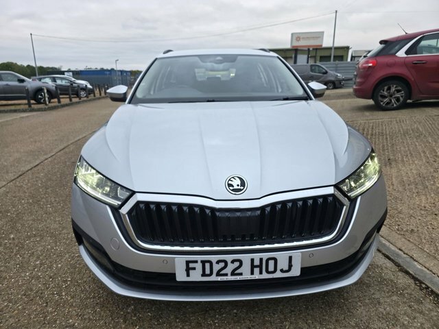 Skoda Octavia Tsi Act Se Technology Silver #3