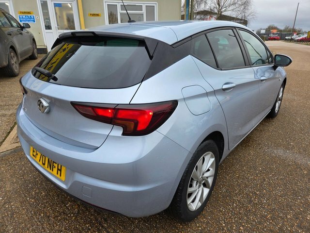 Vauxhall Astra Turbo D Se Hatchback EF70NFH Silver #5