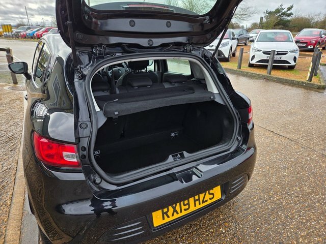 Renault Clio Dci Play Hatchback Black #6