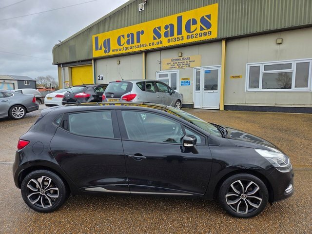 Renault Clio Dci Play Hatchback Black