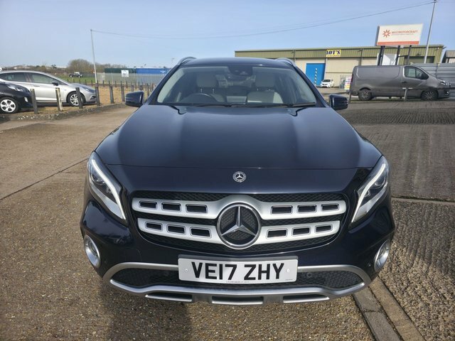 Mercedes-Benz GLA Class Gla250 Sport Premium Suv Blue #3
