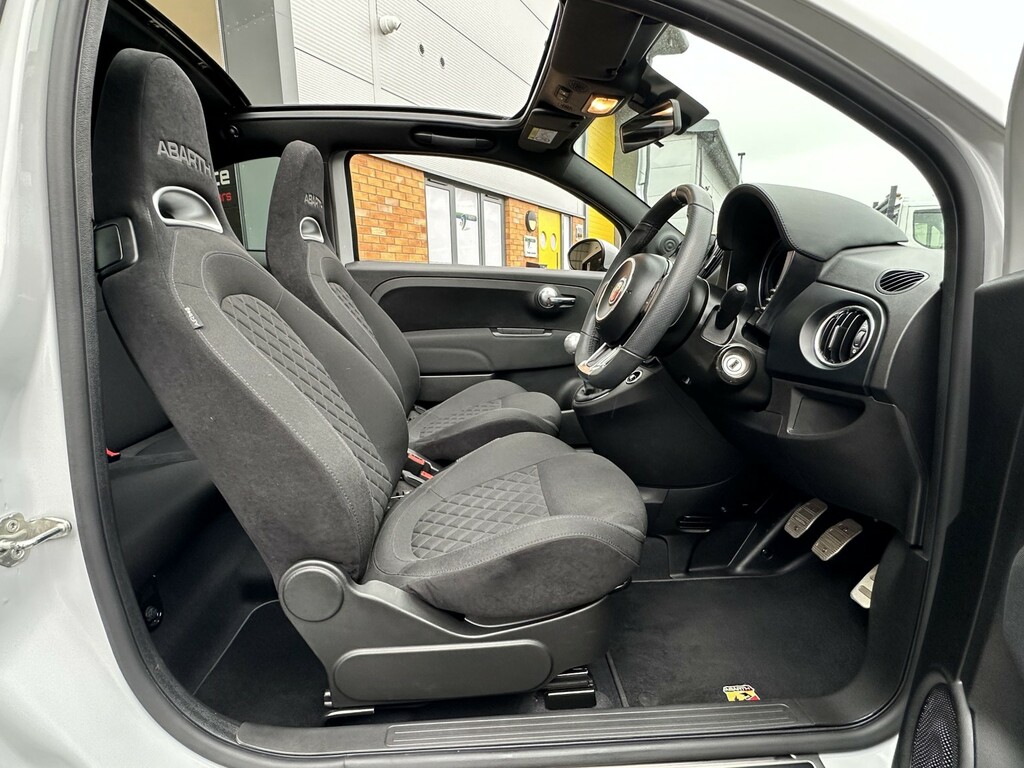 Abarth 595 Convertible 1.4 T-jet F595 Pista Cabrio FX72HWH Grey #5
