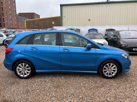 Mercedes-Benz B Class B180 Blueefficiency Se  #4