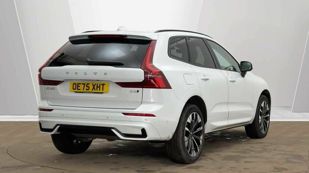 Volvo XC60 Ultra, B5 Awd Mild Hybrid, Dark OE75XHT White #3