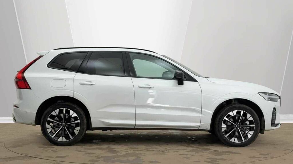 Volvo XC60 Ultra, B5 Awd Mild Hybrid, Dark OE75XHT White #2