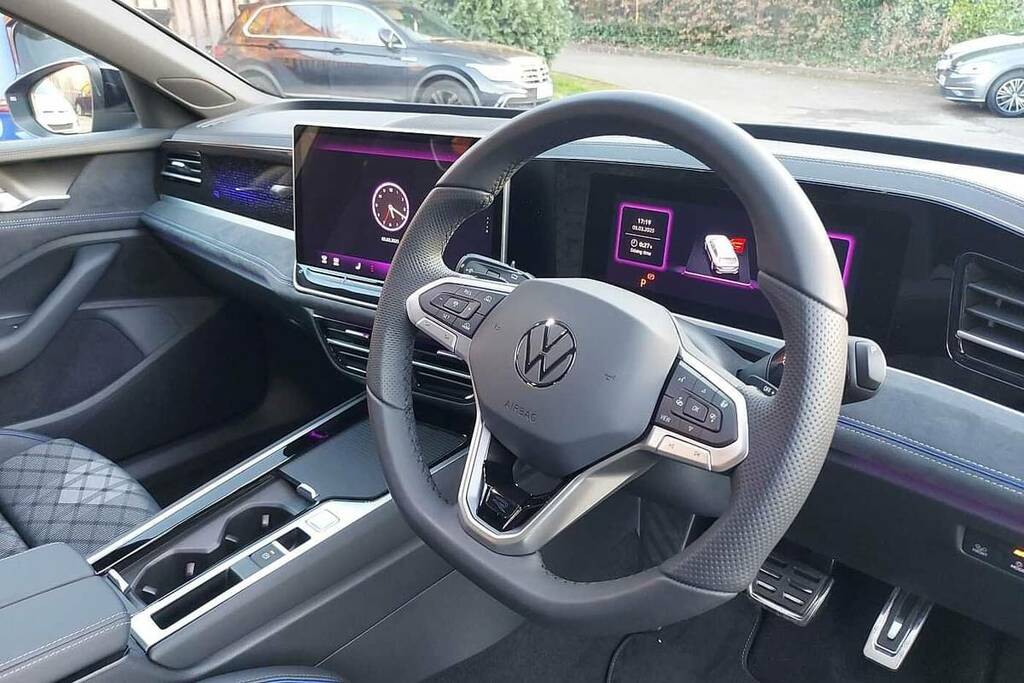 Volkswagen Passat 1.5 Tsi Ehybrid 272 R-line Dsg Grey #6