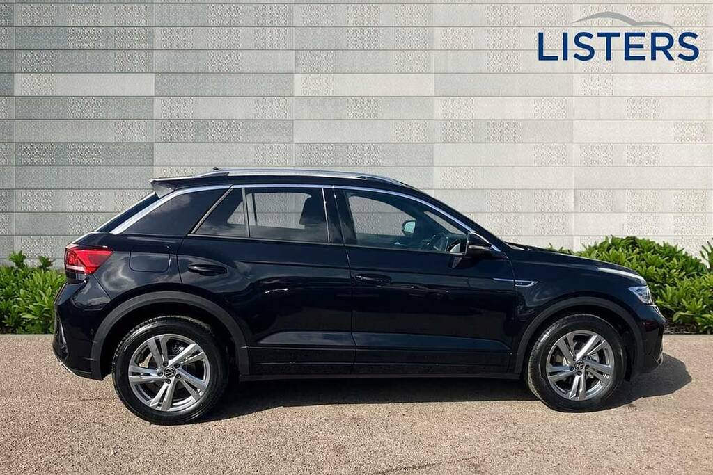 Volkswagen T-Roc 1.5 Tsi R-line Dsg FG25RMX Black #4