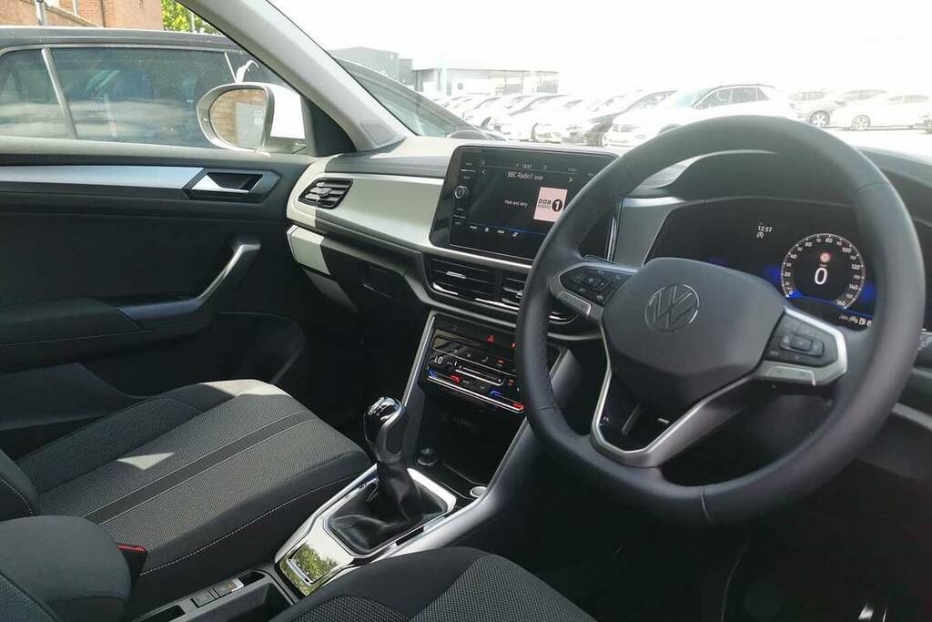 Volkswagen T-Roc 1.5 Tsi Match VK25OTJ White #6
