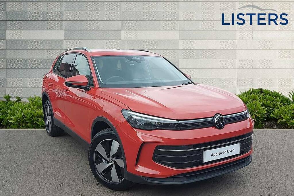 Volkswagen Tiguan 1.5 Tsi Ehybrid Match Dsg Red