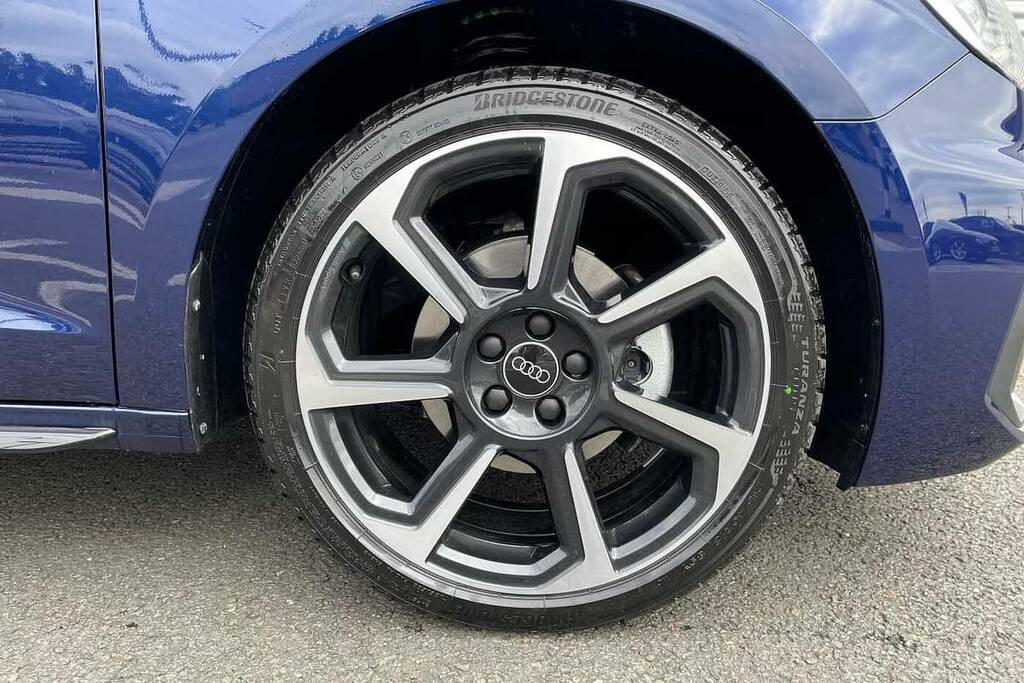 Audi A1 35 Tfsi Black Edition S Tronic BJ25YUK Blue #5