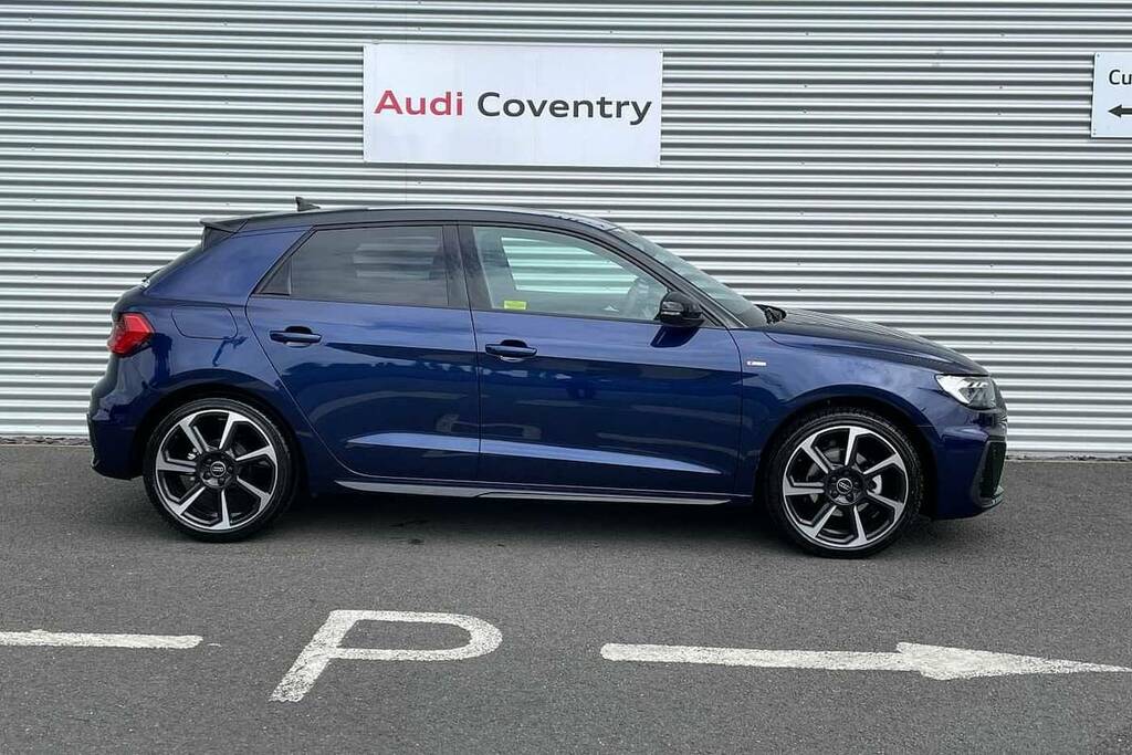 Audi A1 35 Tfsi Black Edition S Tronic BJ25YUK Blue #4