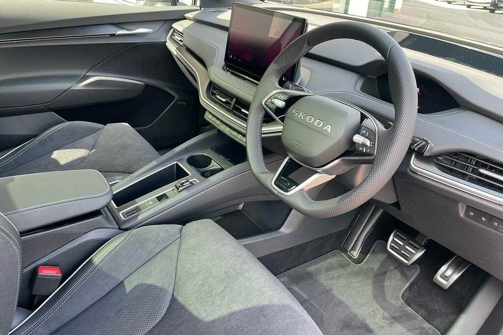 Skoda ENYAQ 210Kw 85X Sportline 82Kwh 4X4 BD25UGE Silver #6