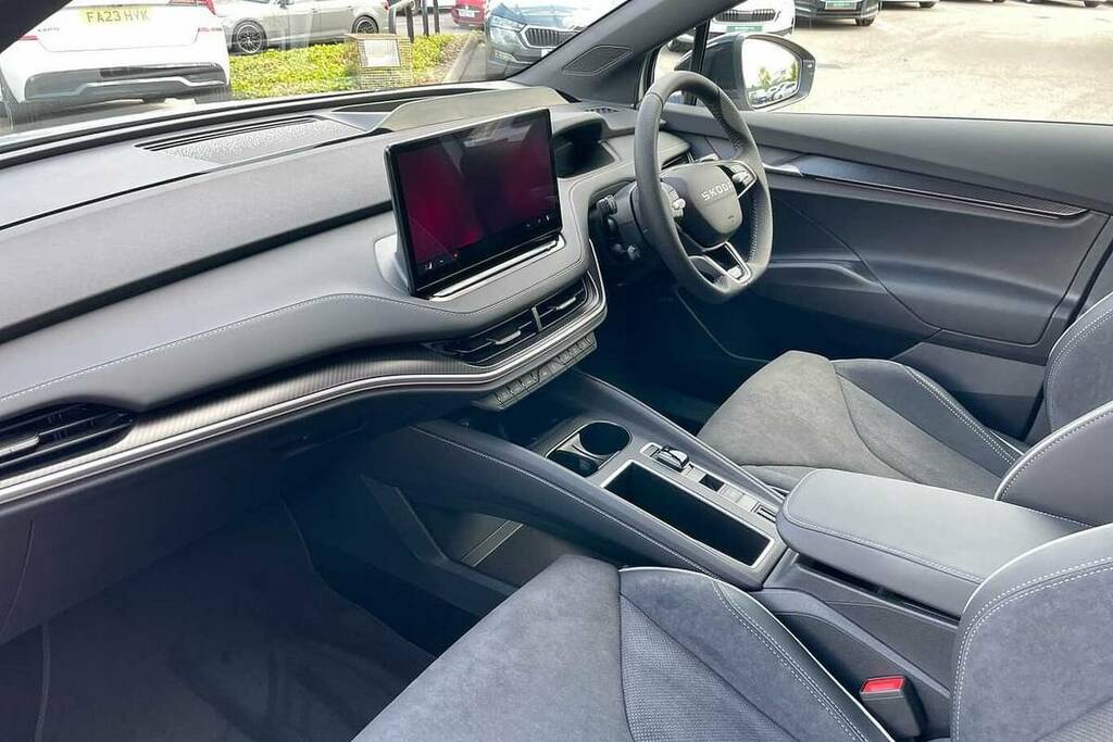 Skoda ENYAQ 210Kw 85X Sportline 82Kwh 4X4 BD25UGE Silver #2