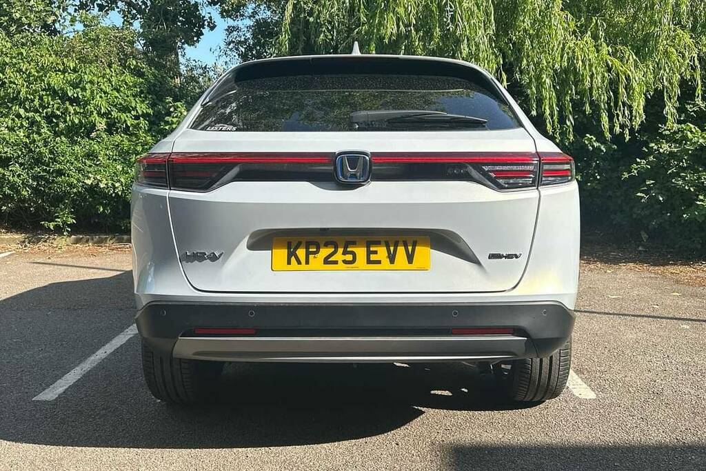 Honda Hr-V 1.5 Ehev Elegance Cvt KP25EVV White #6