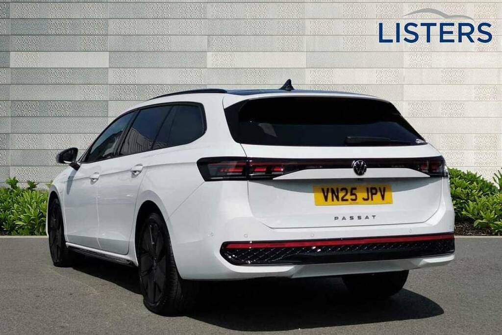 Volkswagen Passat 1.5 Tsi Ehybrid R-line Dsg VN25JPV Black #3