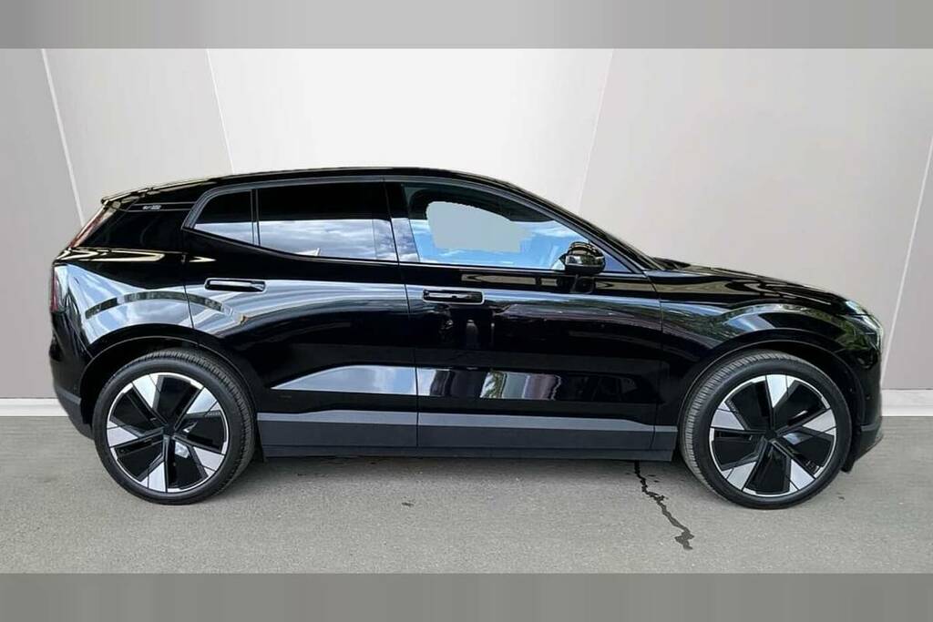 Volvo EX30 315Kw Twin Motor Performance Ultra 69Kwh BK25UCP Black #2