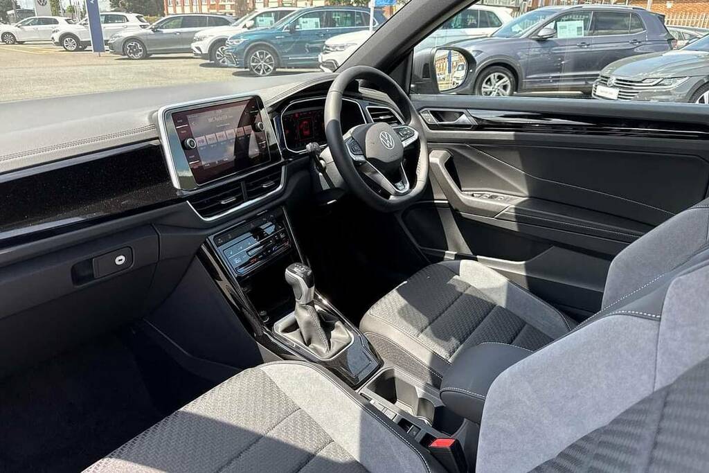 Volkswagen T-Roc 1.5 Tsi R-line Dsg Grey #2
