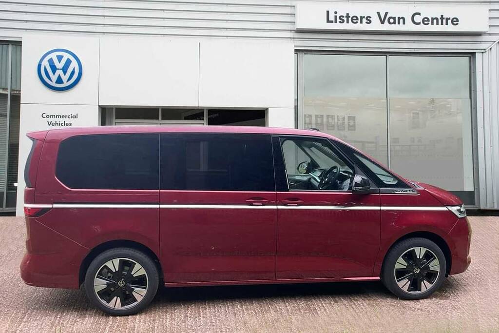 Volkswagen Multivan 2.0 Tdi Style Lwb Dsg BW25UHF Red #4