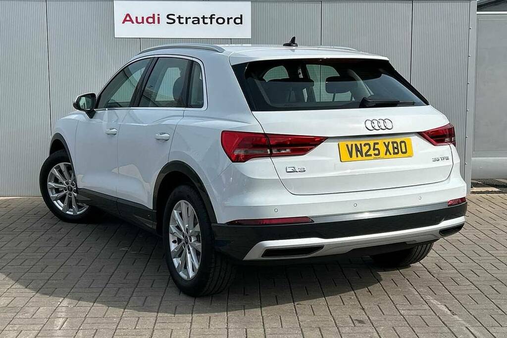 Audi Q3 35 Tfsi Sport S Tronic VN25XBO White #3