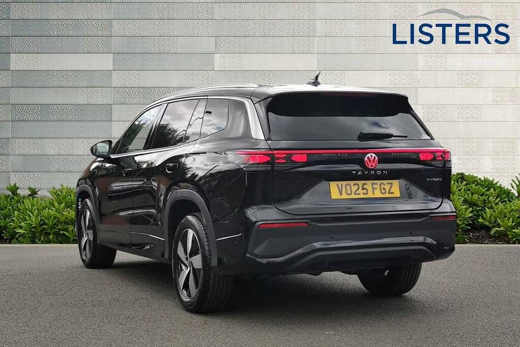 Volkswagen Tayron 1.5 Tsi Ehybrid Match Dsg6 VO25FGZ Black #3