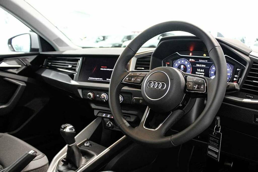 Audi A1 25 Tfsi Sport Grey #6