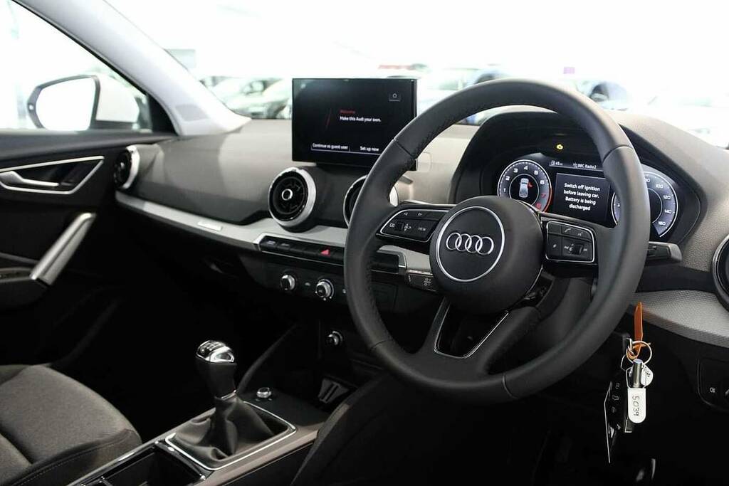 Audi Q2 30 Tfsi 116 Sport White #6