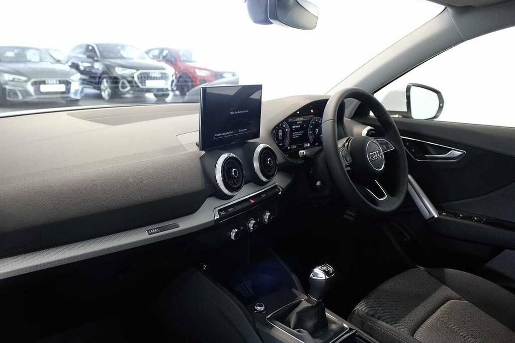 Audi Q2 30 Tfsi 116 Sport White #2