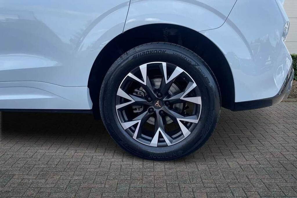 Cupra Terramar 1.5 Ehybrid 204 V1 Dsg BV75FBX White #5