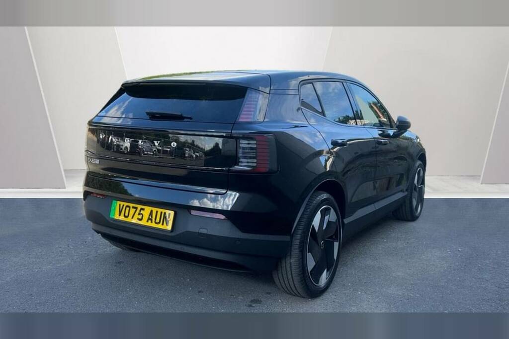 Volvo EX30 200Kw Sm Extended Range Plus 69Kwh VO75AUN Black #4