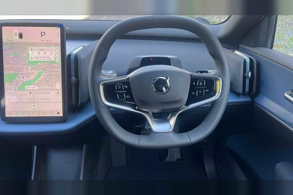 Volvo EX30 200Kw Sm Extended Range Plus 69Kwh VO75AUN Black #6