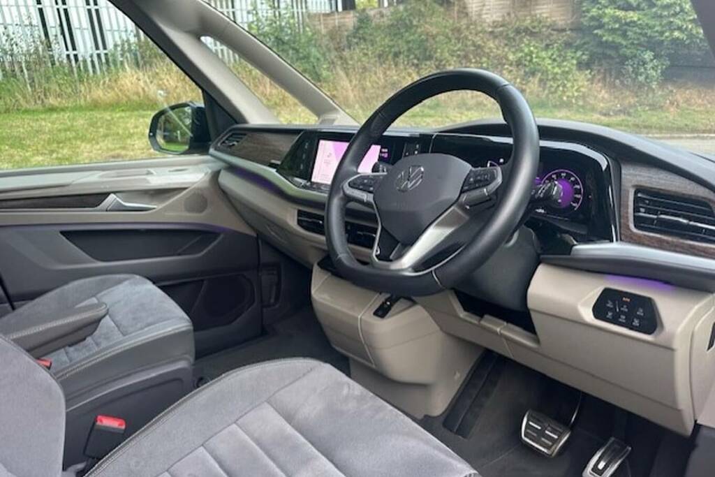 Volkswagen Multivan 1.4 Tsi Ehybrid Style Lwb Dsg Red #6