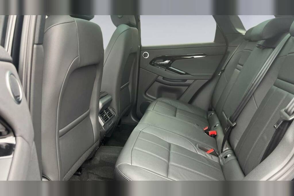 Land Rover Range Rover Evoque 2.0 D200 Dynamic Se VO75FJC Black #4