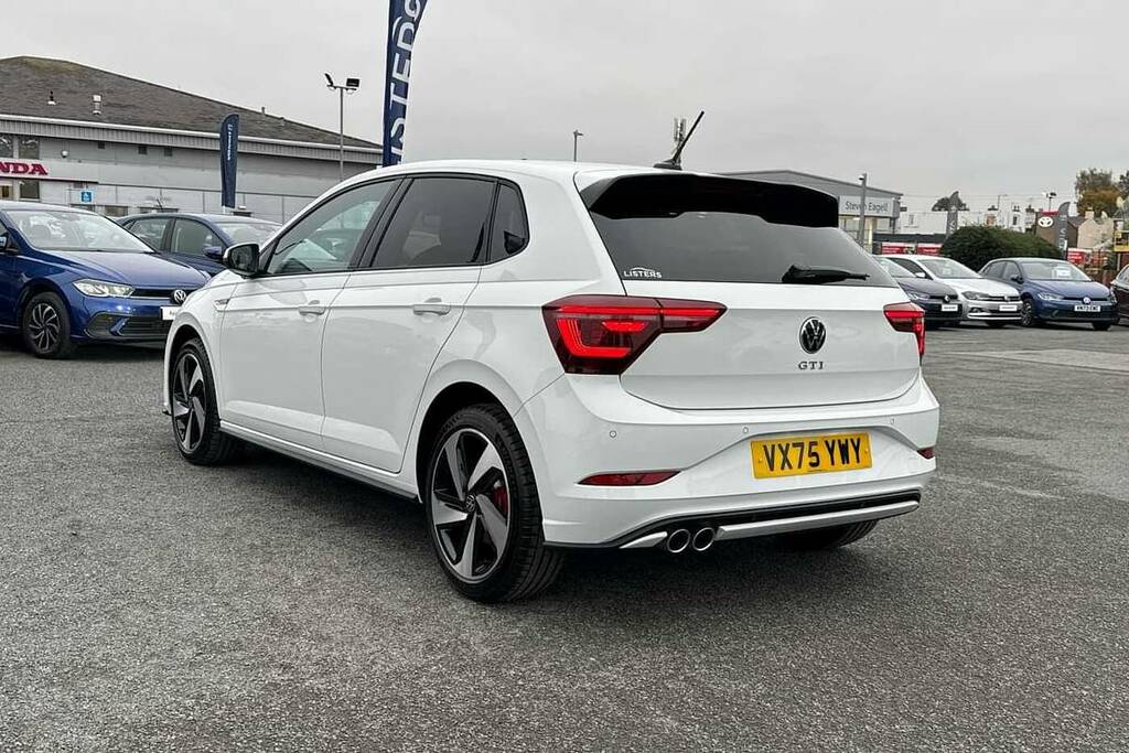 Volkswagen Polo 2.0 Tsi Gti Dsg VX75YWY White #3