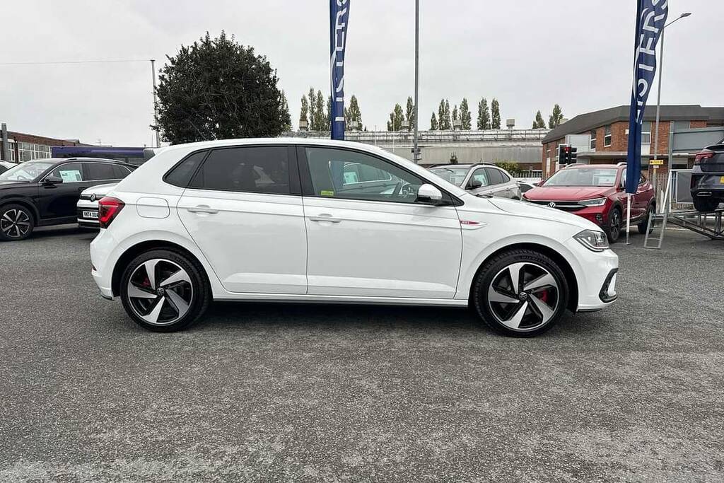 Volkswagen Polo 2.0 Tsi Gti Dsg VX75YWY White #4