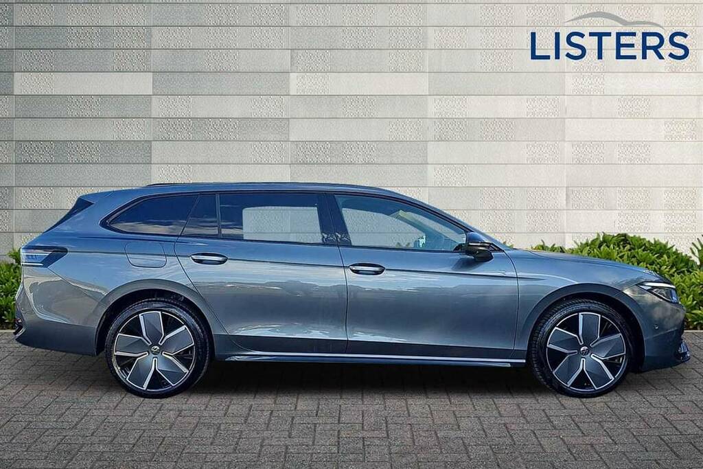 Volkswagen Passat 1.5 Tsi Ehybrid Black Edition Dsg VO75HTJ Grey #4