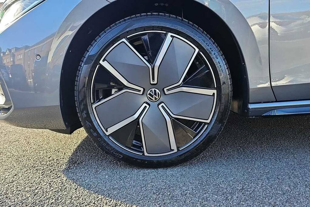 Volkswagen Passat 1.5 Tsi Ehybrid Black Edition Dsg VO75HTJ Grey #5