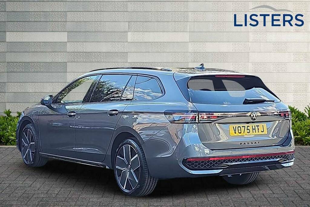 Volkswagen Passat 1.5 Tsi Ehybrid Black Edition Dsg VO75HTJ Grey #3