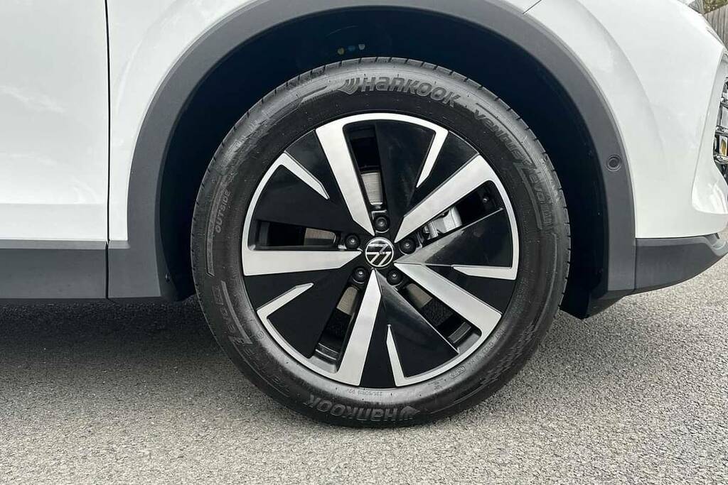 Volkswagen Tiguan 1.5 Etsi 150 Elegance Dsg VO75NNB White #5