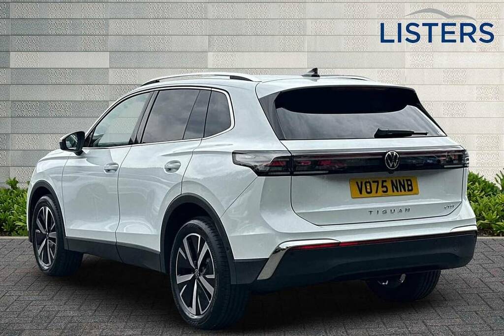 Volkswagen Tiguan 1.5 Etsi 150 Elegance Dsg VO75NNB White #3