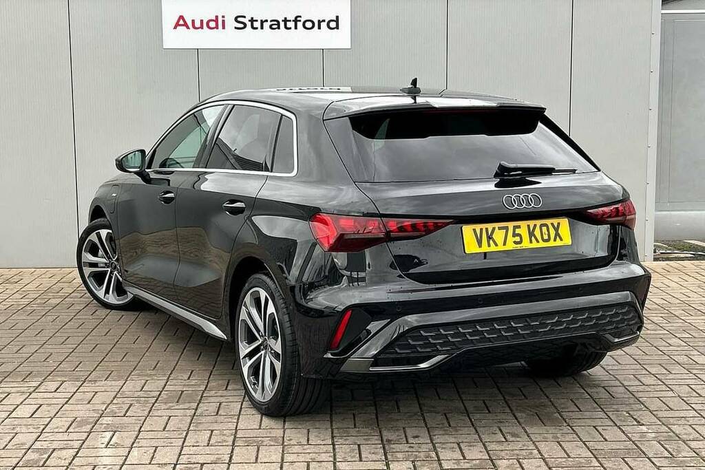 Audi A3 40 Tfsi E S Line S Tronic VK75KOX Black #3
